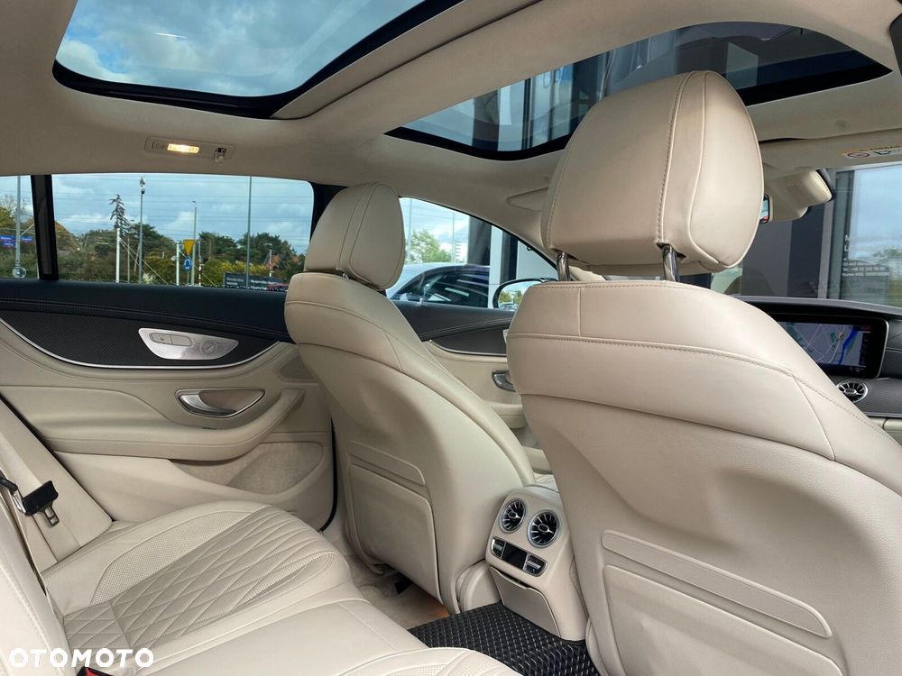 Mercedes-Benz AMG GT - 22