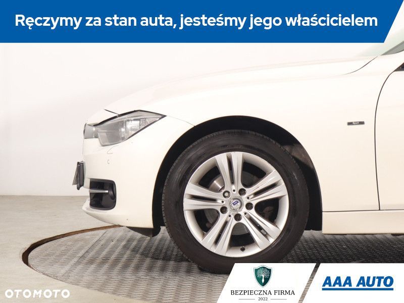 BMW Seria 3 - 17