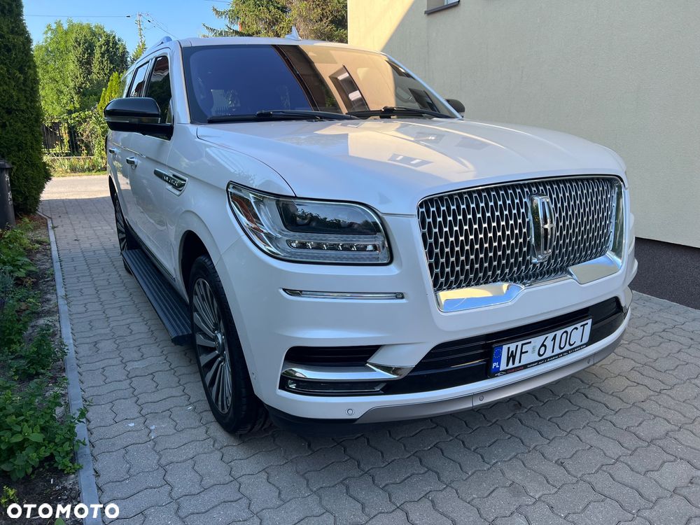 Lincoln Navigator - 2