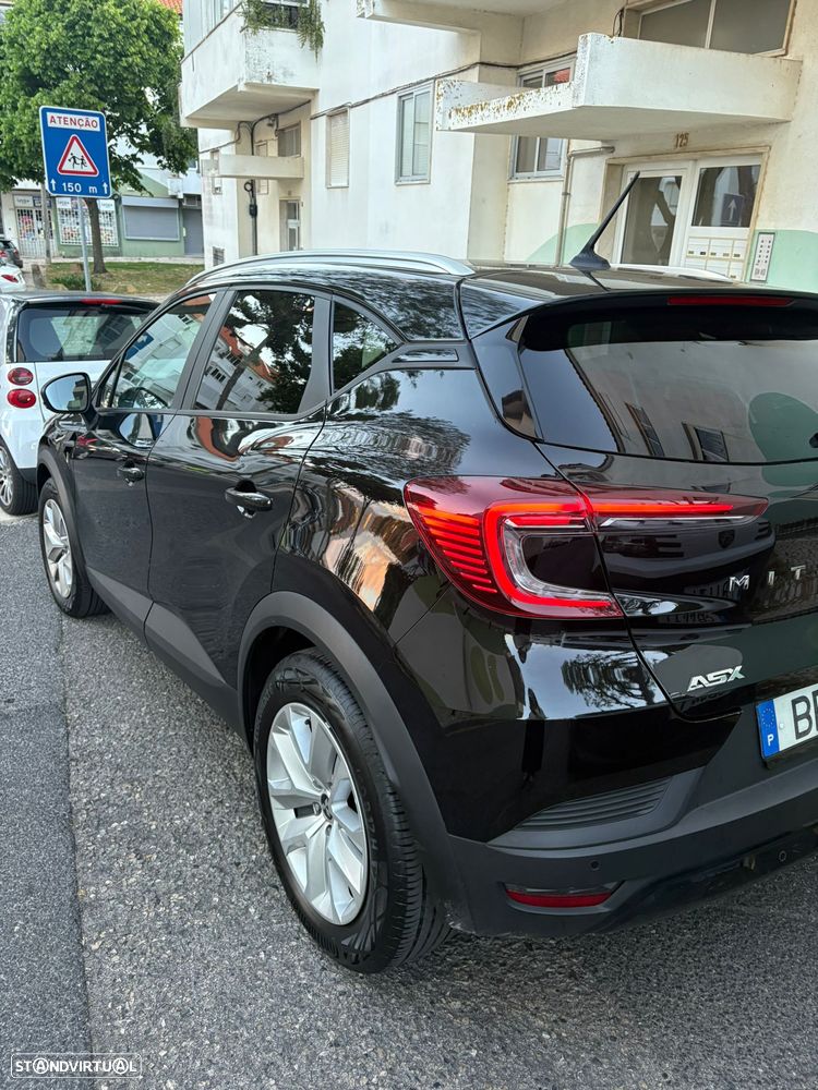 Mitsubishi ASX - 4