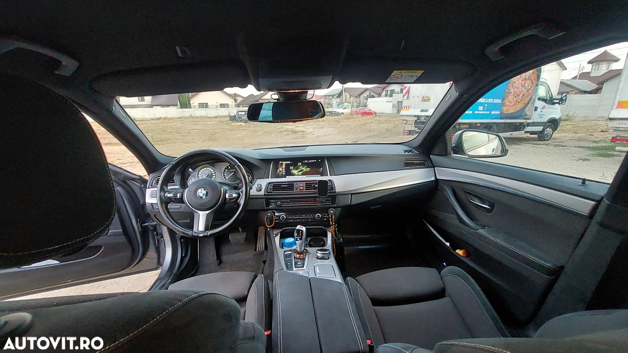 BMW Seria 5 528i xDrive - 8