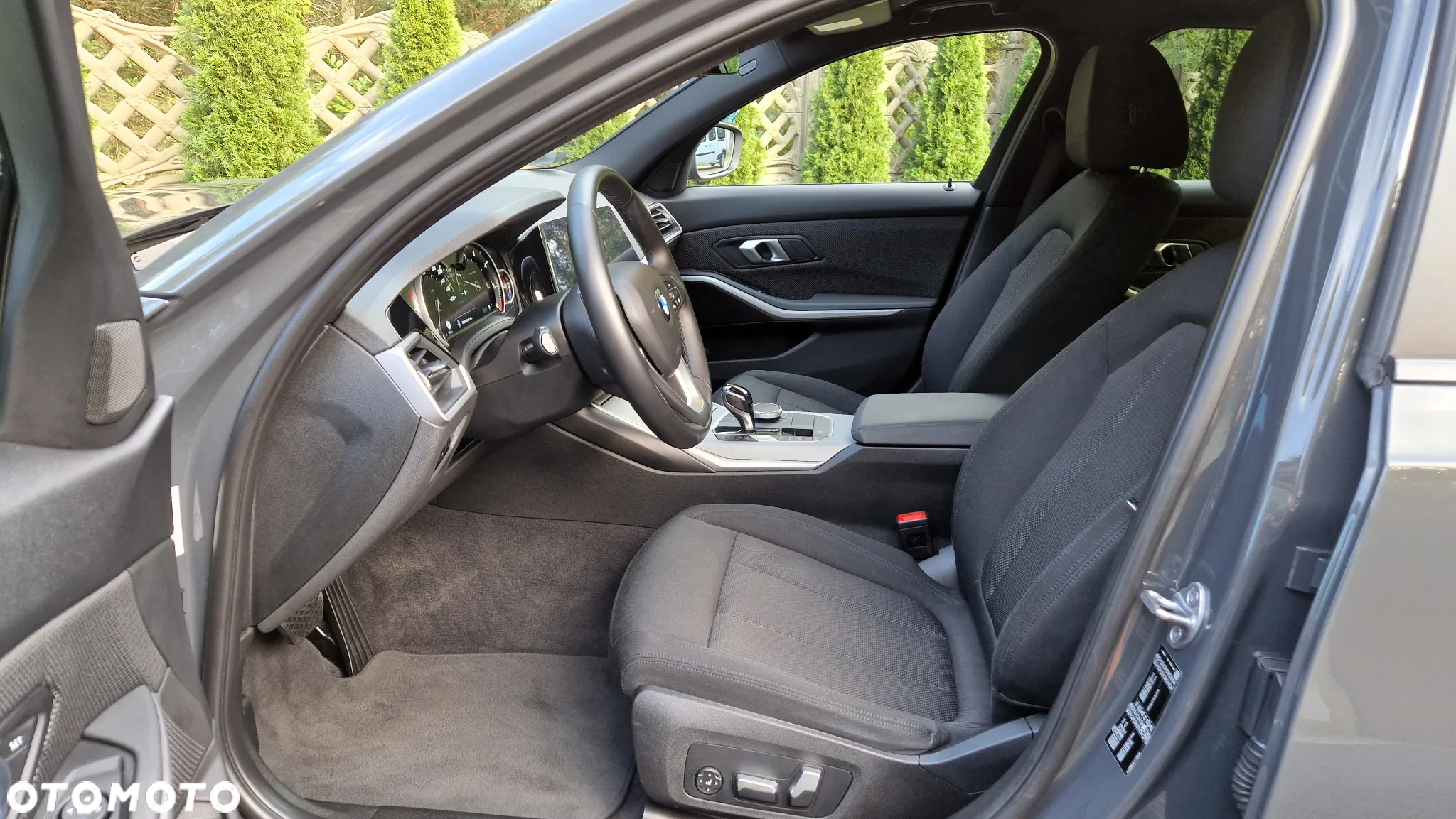 BMW Seria 3 318d Advantage - 11