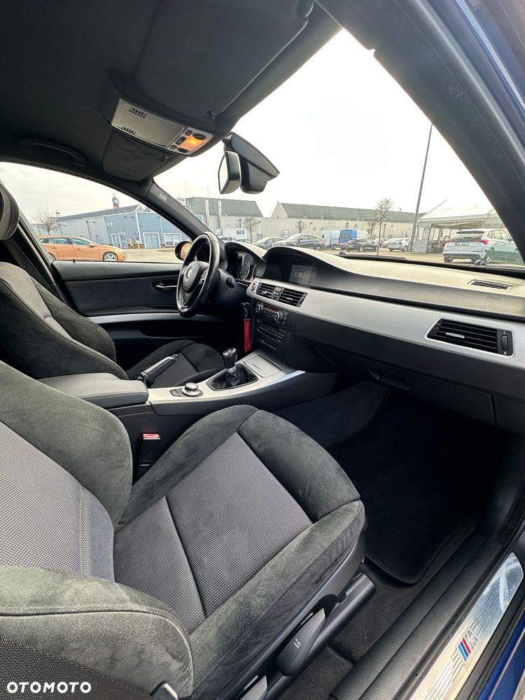 BMW Seria 3 - 12