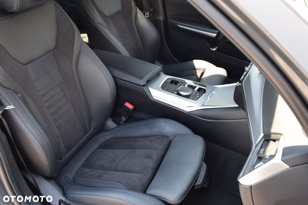 BMW Seria 3 320d xDrive M Sport sport - 15