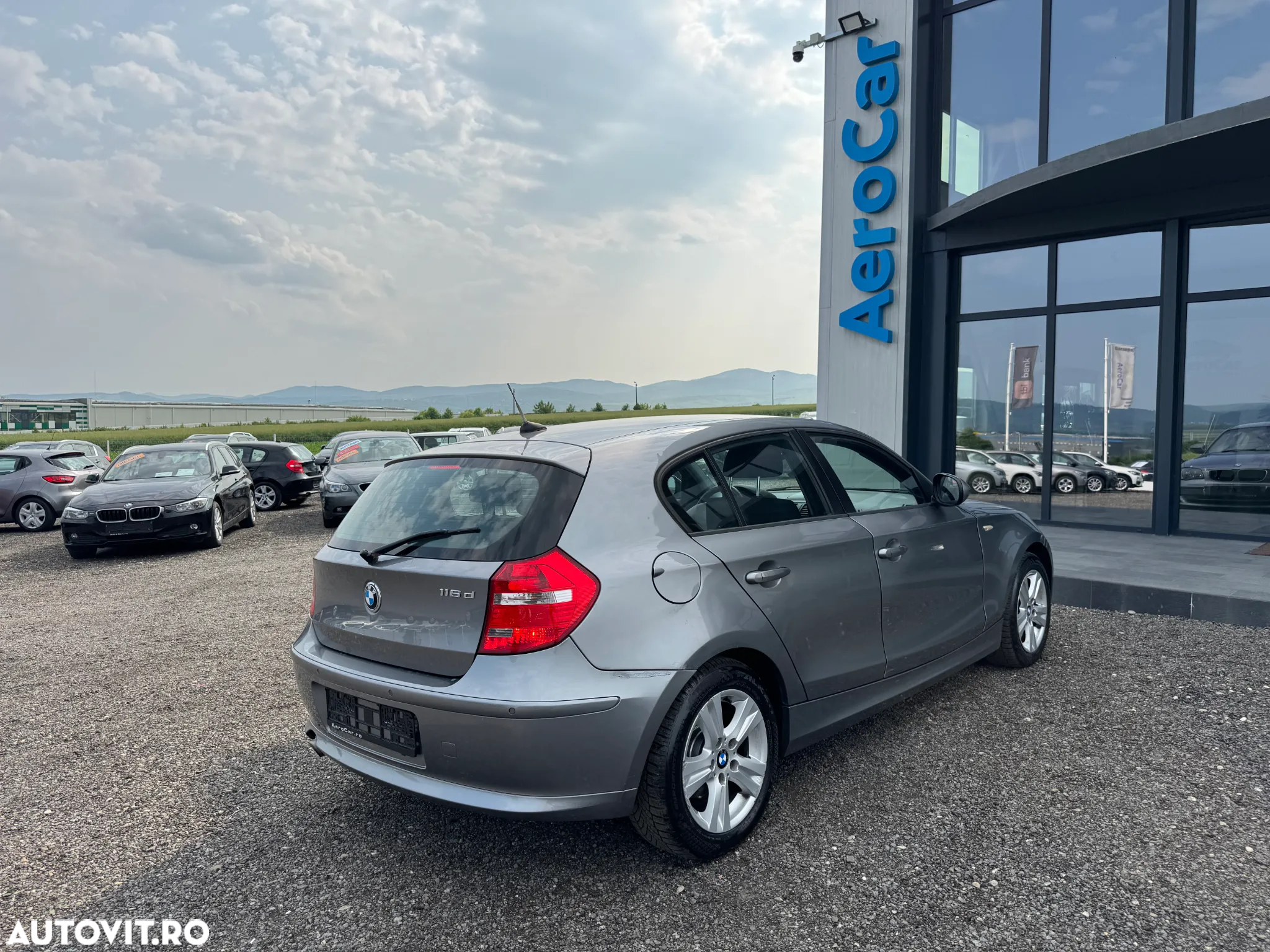 BMW Seria 1 116d - 11
