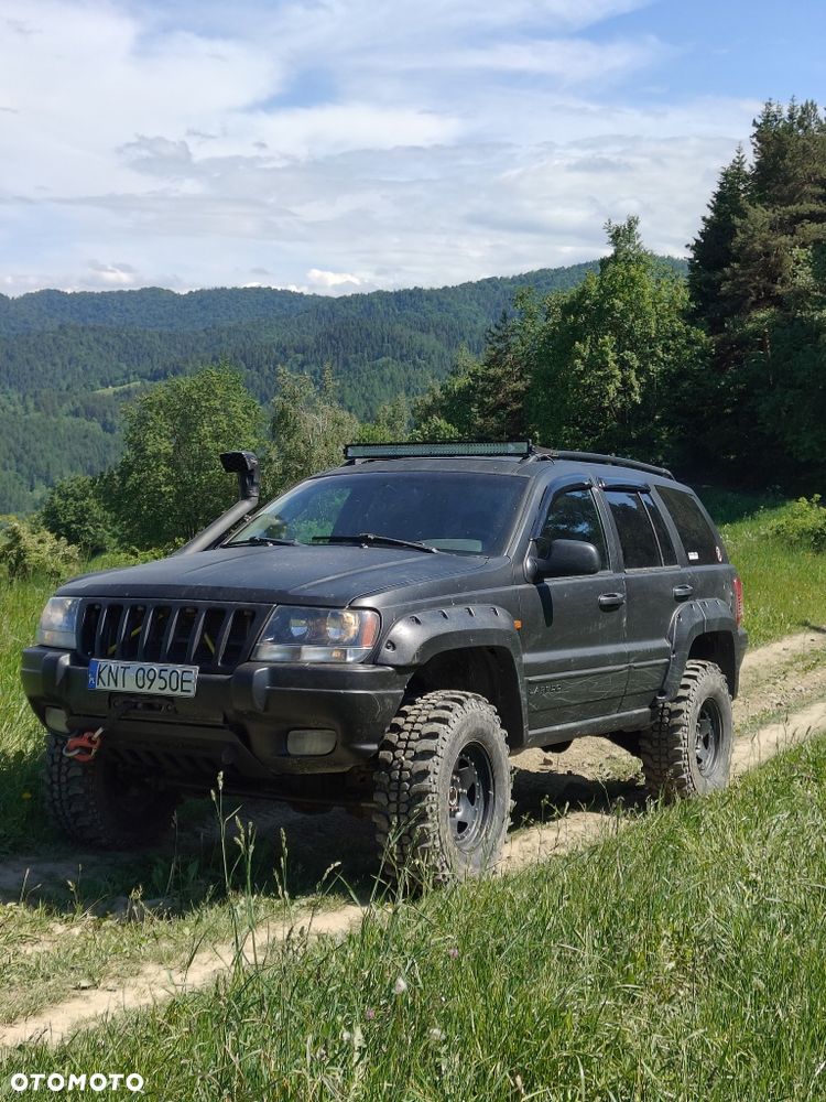 Jeep Cherokee - 1