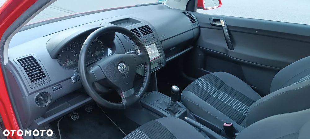 Volkswagen Polo - 23