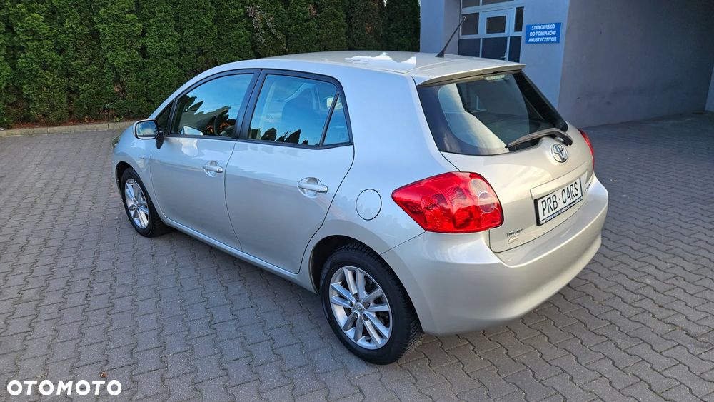 Toyota Auris - 3