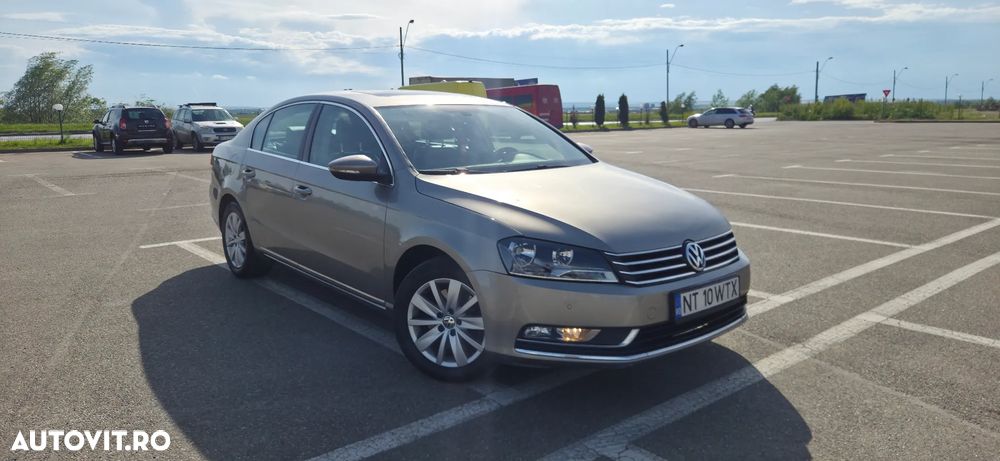 Volkswagen Passat 2.0 TDI BlueMotion Tehnology DSG Comfortline - 1