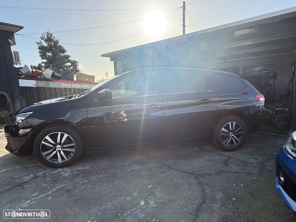 Peugeot 308 SW 1.5 BlueHDi Allure Pack - 36