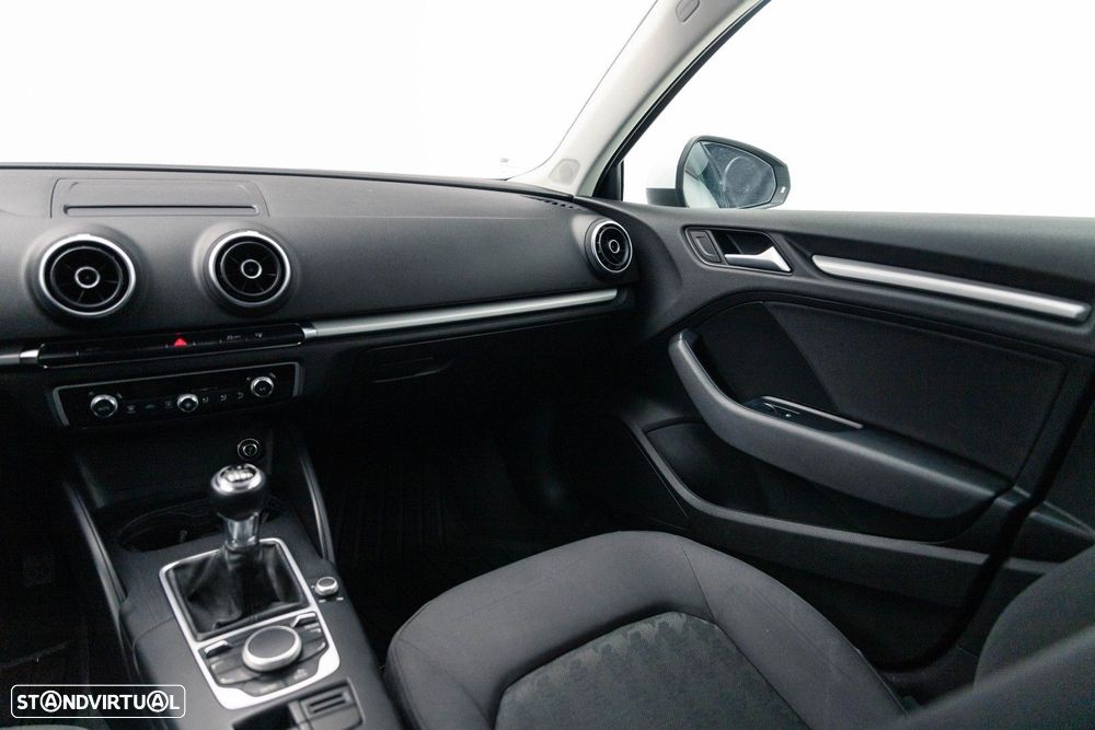 Audi A3 Limousine 1.6 TDI - 15