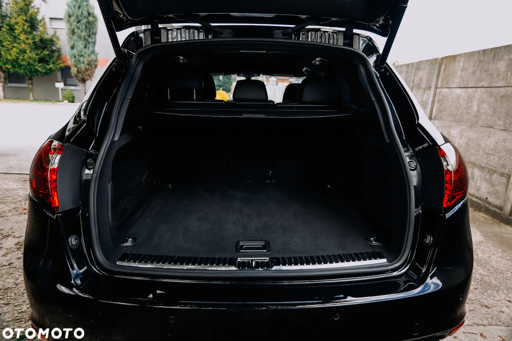 Porsche Cayenne S - 23