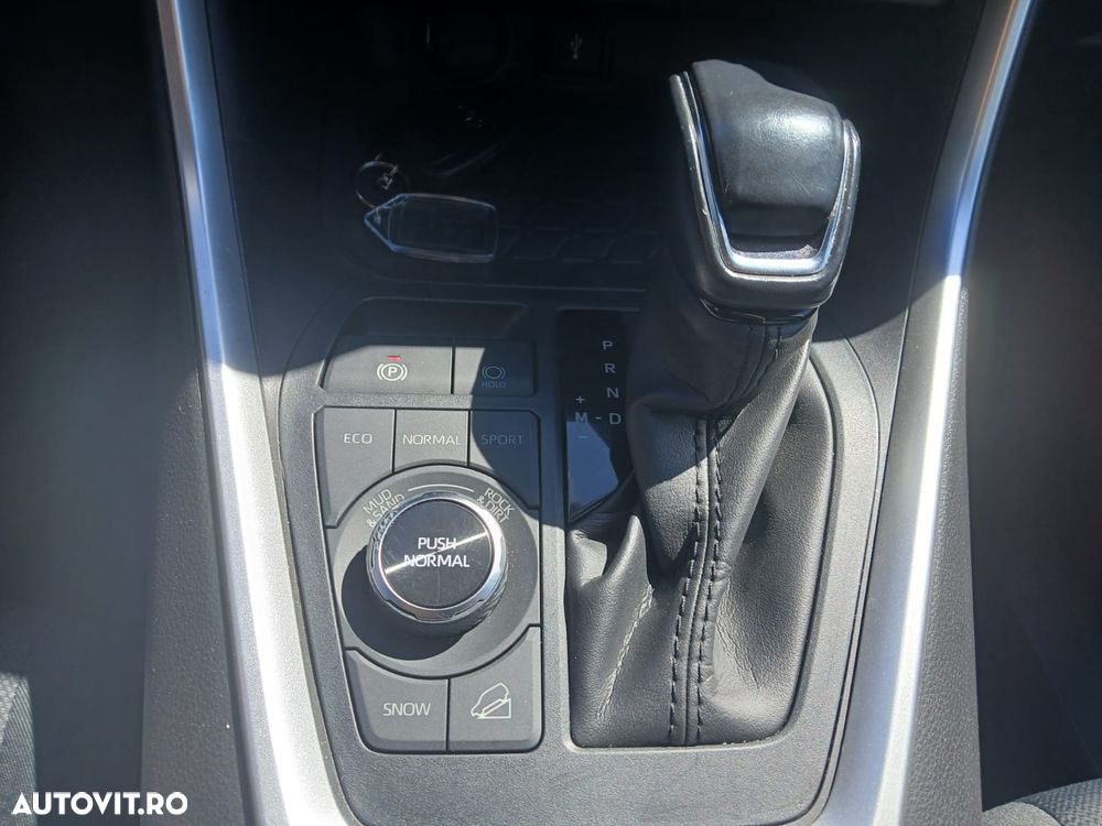 Toyota RAV4 2.0P CVT AWD Dynamic - 18