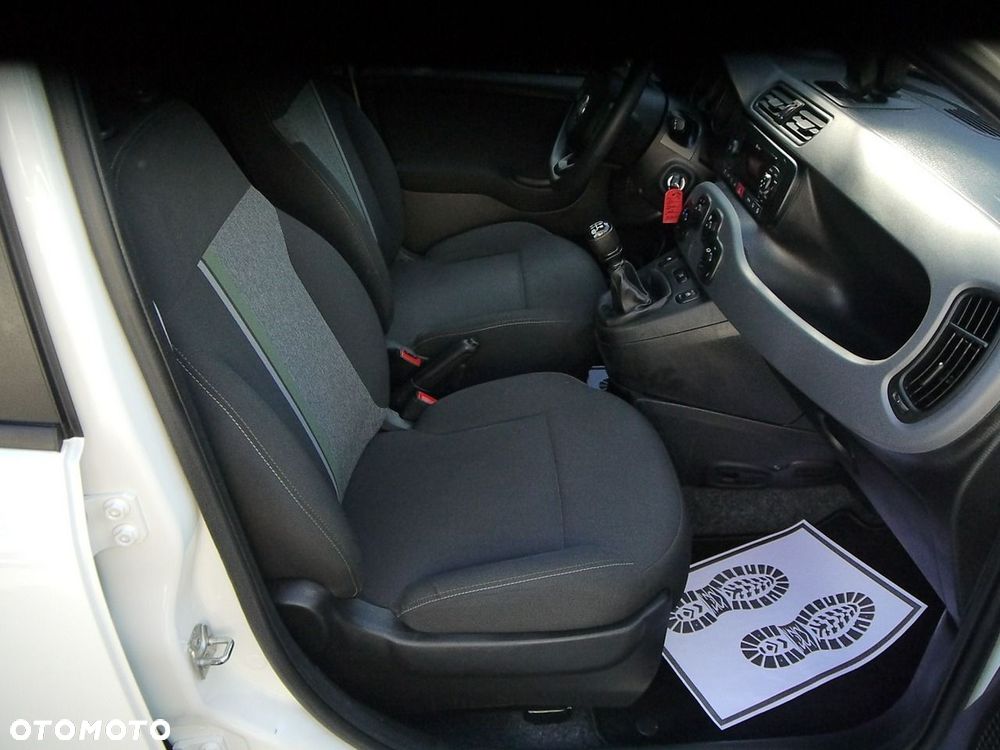 Fiat Panda 1.2 Start&Stop City Cross - 24