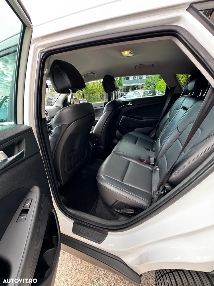 Hyundai Tucson - 10