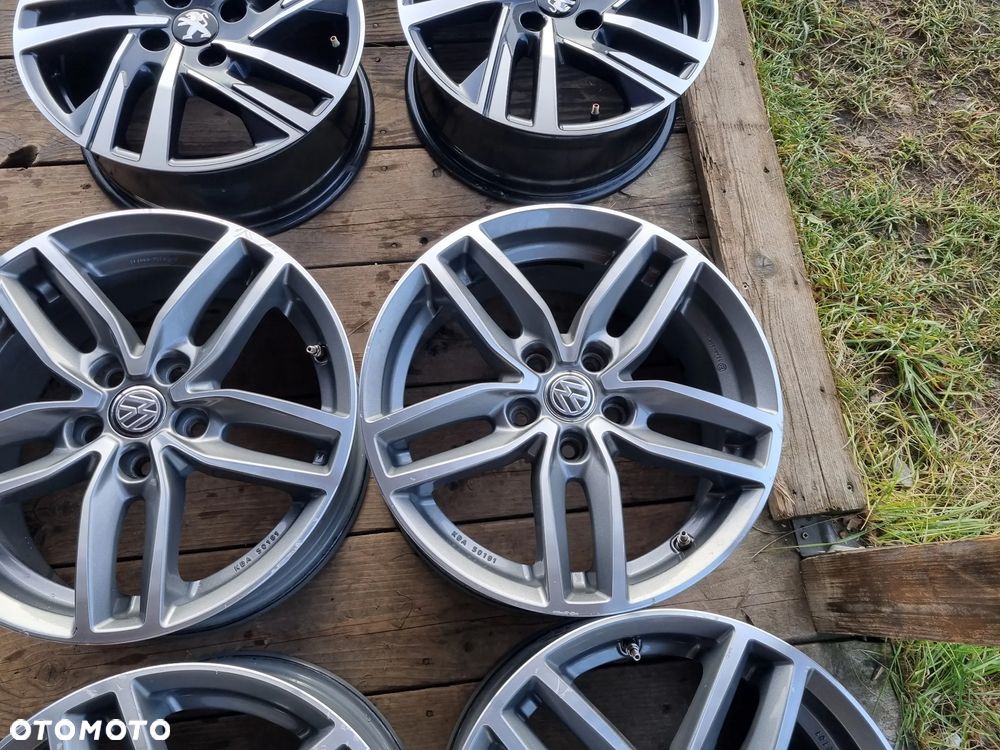 VW GOLF 8,7,TOURAN,audi A3,SKODA OCTAVIA 3,SEAT 7,5X17ET51 5X112 bdb stan - 4