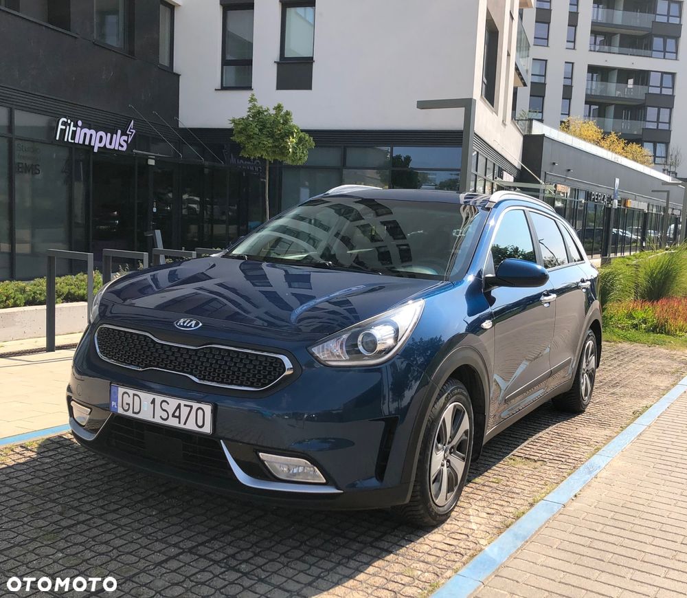 Kia Niro 1.6 GDI Hybrid L Business Line - 4