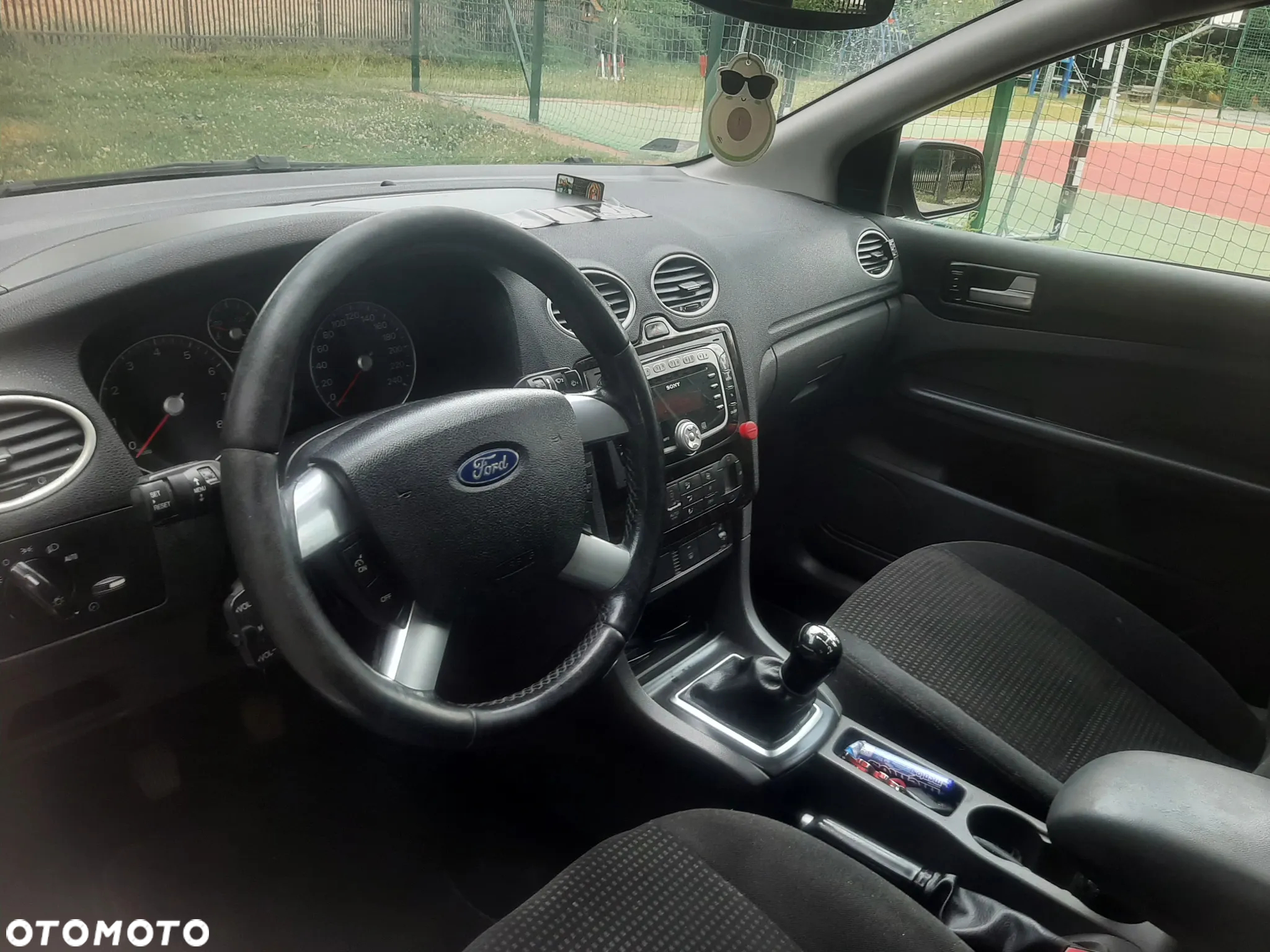 Ford Focus 2.0 16V Ghia - 14