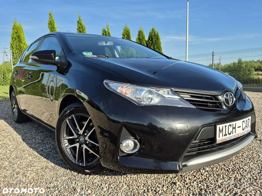 Toyota Auris - 15