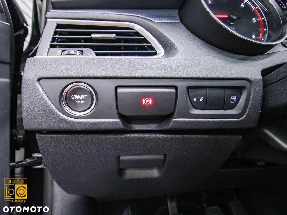 Peugeot 508 2.0 BlueHDi Allure S&S - 29
