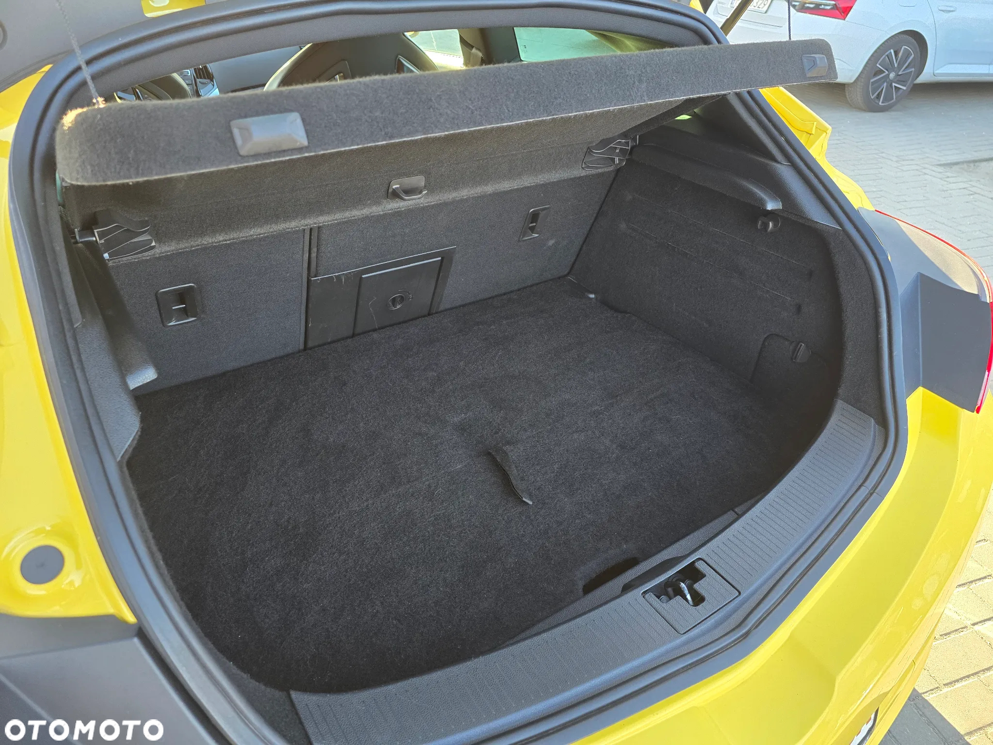 Opel Astra - 16