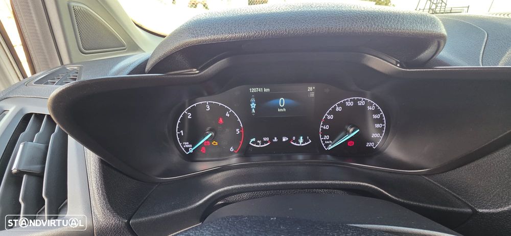 Ford Transit Connect - 11