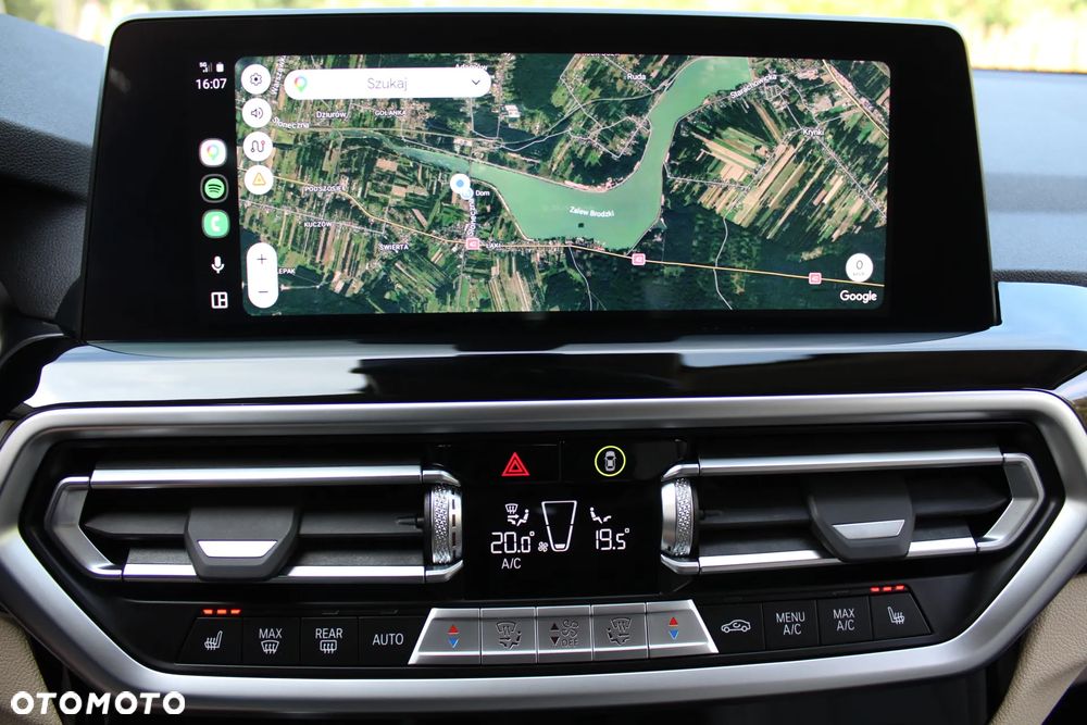 BMW X3 xDrive20i - 34