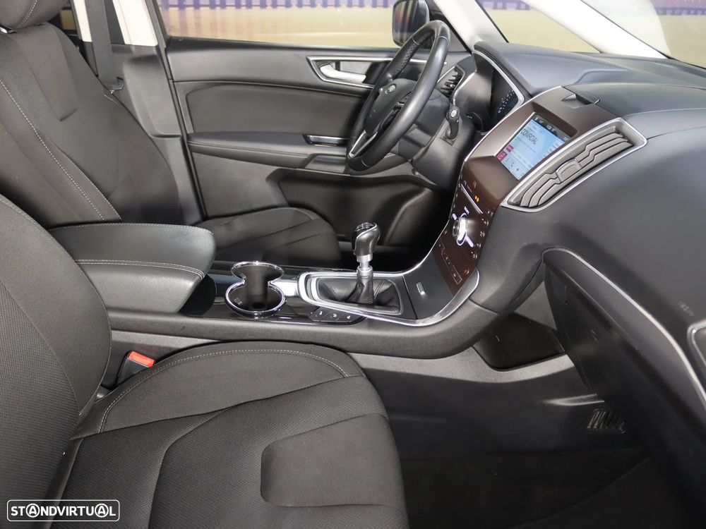 Ford S-Max 2.0 TDCi Titanium - 19