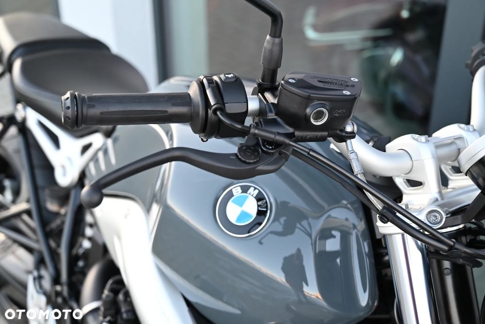 BMW R - 36