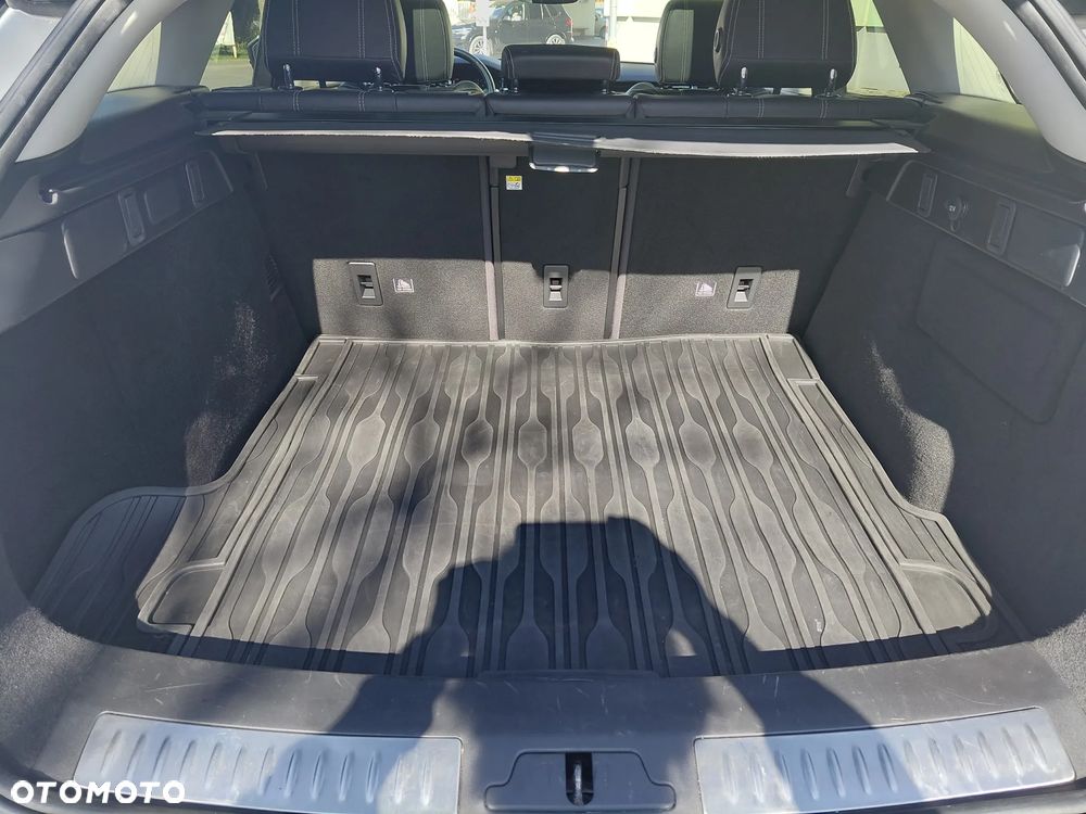 Land Rover Range Rover Velar 2.0 Si4 - 16