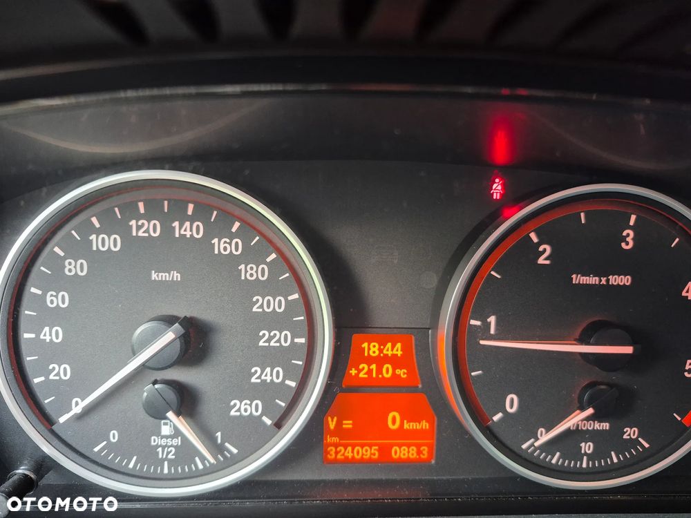 Peugeot 208 1.6 BlueHDi Active S&S - 9