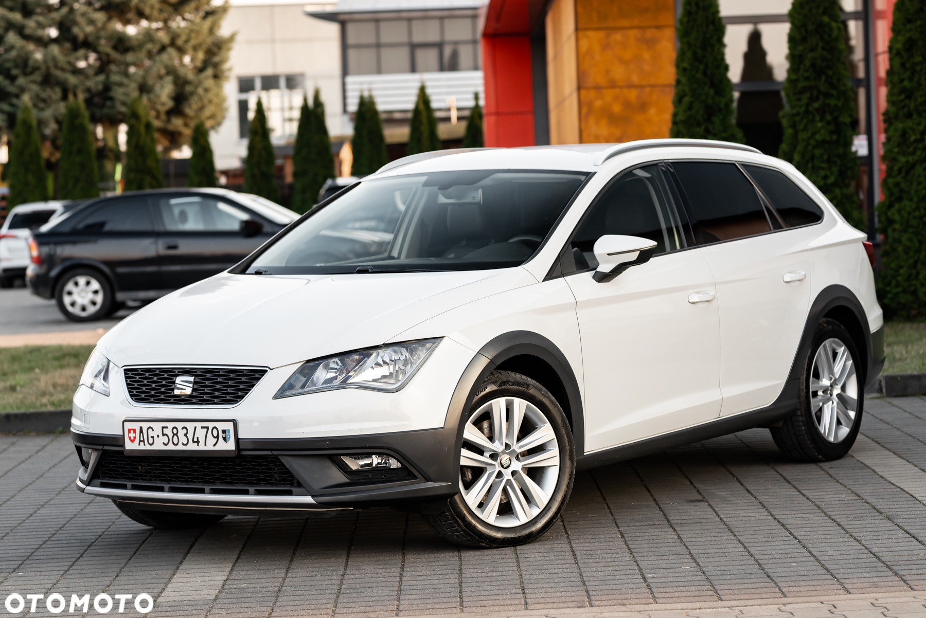 Seat Leon ST 2.0 TDI Start&Stop 4Drive DSG X-Perience - 9