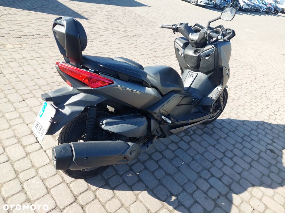 Yamaha X-max - 5