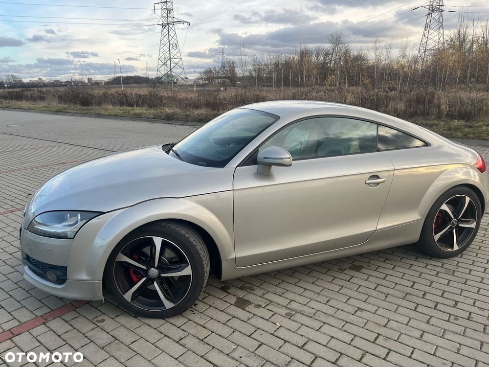 Audi TT Coupé - 4
