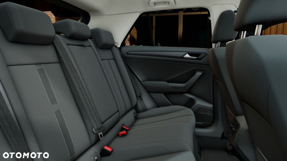 Volkswagen T-Roc - 13
