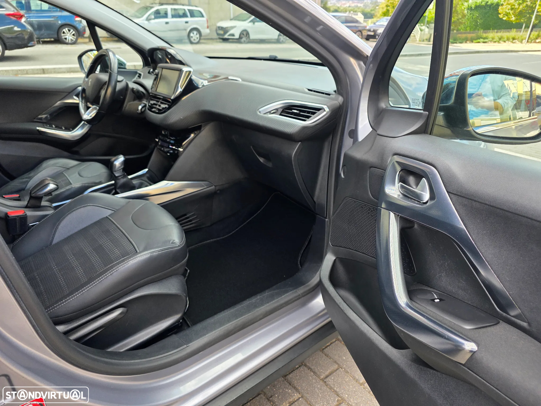 Peugeot 2008 1.4 HDi Allure - 16