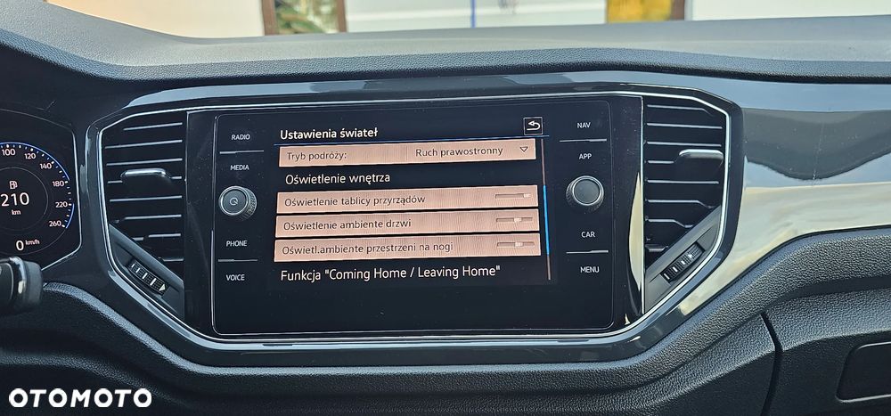 Volkswagen T-Roc 1.5 TSI Special Edition DSG - 33