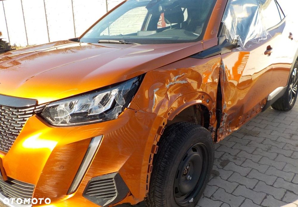 Peugeot 2008 - 11