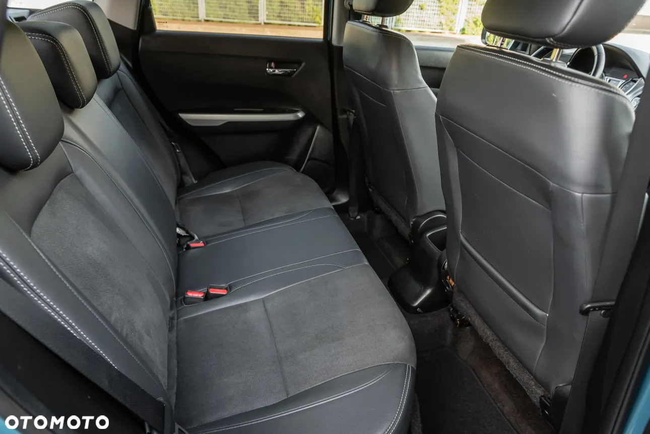 Suzuki Vitara 1.6 XLED SUN 4WD - 29