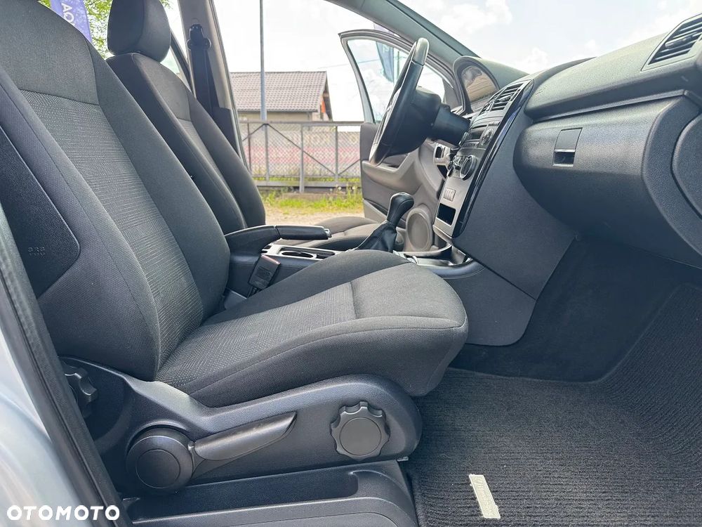 Mercedes-Benz Klasa A 160 BlueEFFICIENCY Elegance - 31