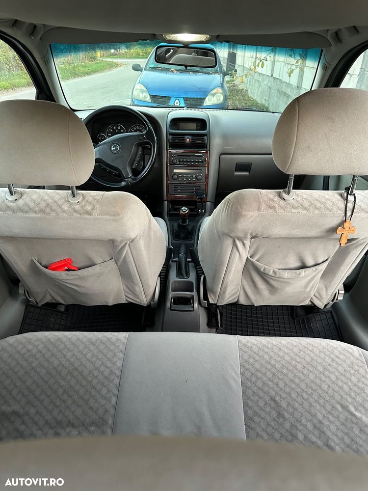 Opel Astra - 14