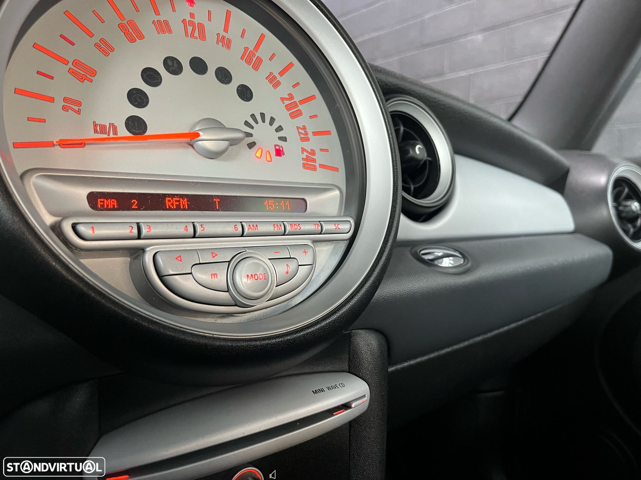 MINI 3 Portas Cooper D - 23
