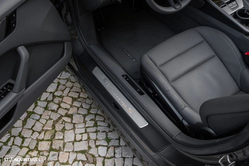 Porsche 911 (992) Carrera S PDK - 8