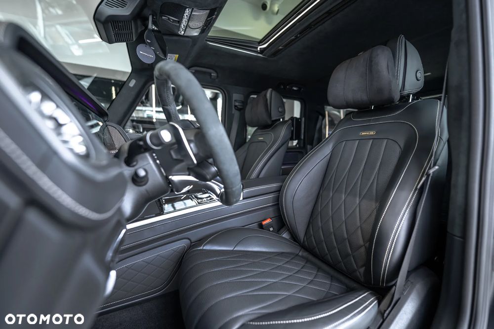 Mercedes-Benz Klasa G AMG 63 AMG Speedshift 9G-TRONIC AMG Grand Edition - 23