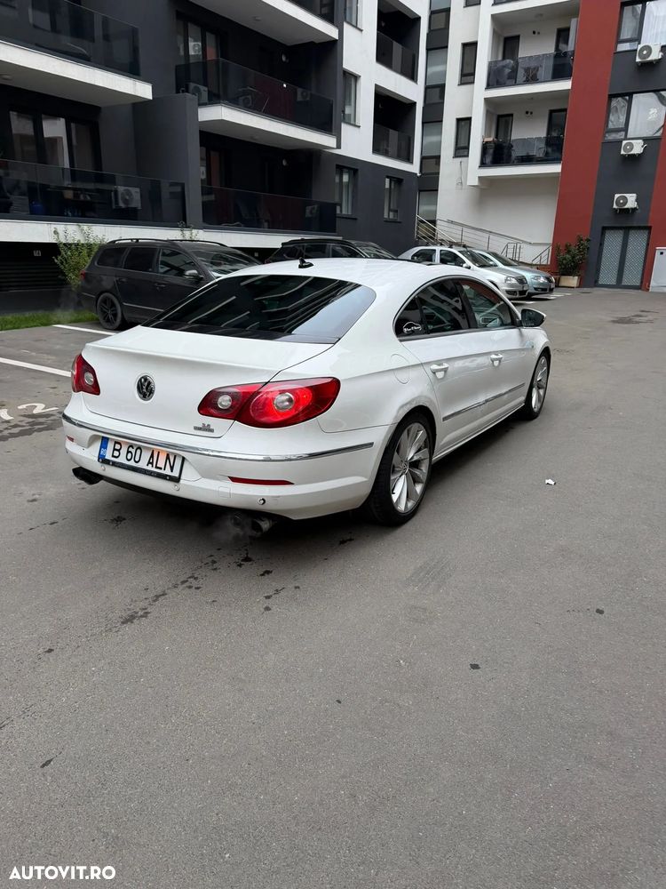 Volkswagen Passat - 3