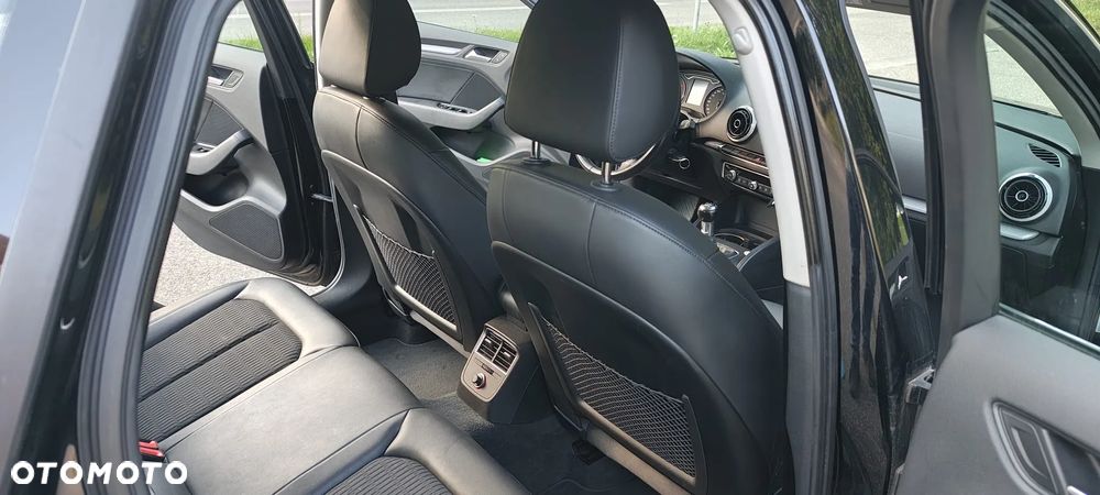 Audi A3 2.0 TDI Ambiente - 12