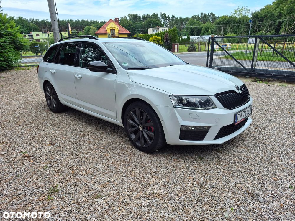 Skoda Octavia 2.0 TDI DSG RS - 2