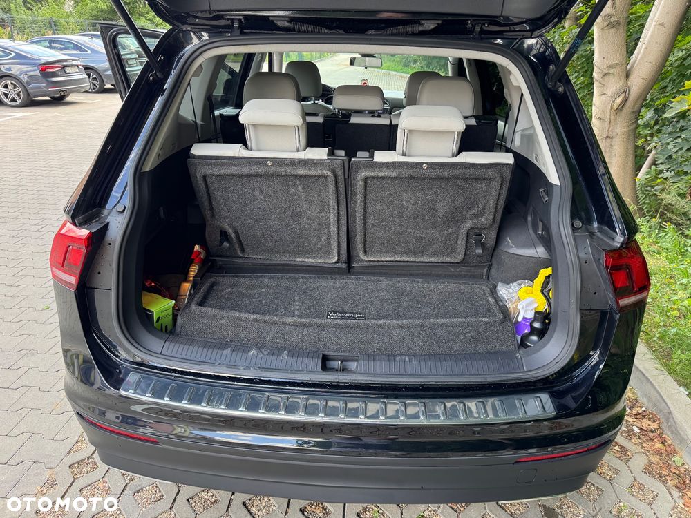 Volkswagen Tiguan Allspace - 9