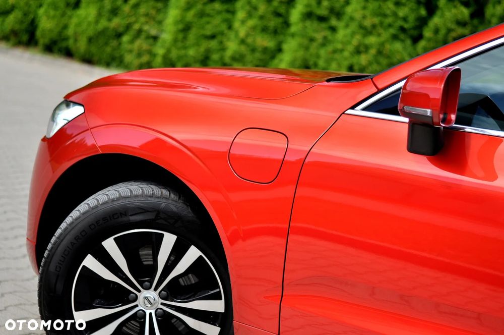 Volvo XC 60 T8 AWD Recharge Geartronic Inscription - 8