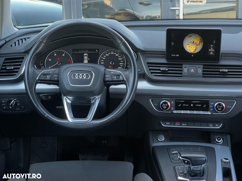 Audi Q5 2.0 40 TDI quattro S tronic Sport - 9